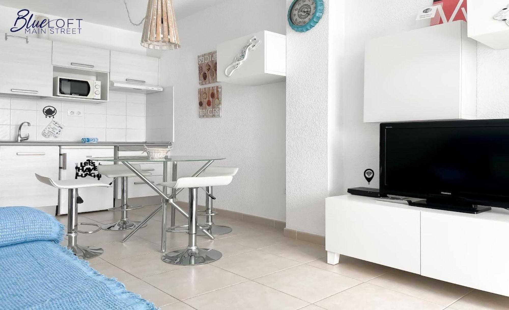 Apartament Blue Loft En Main Street By Rentalfue